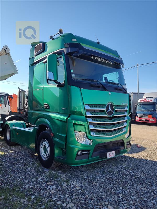 مرسيدس اكتروس